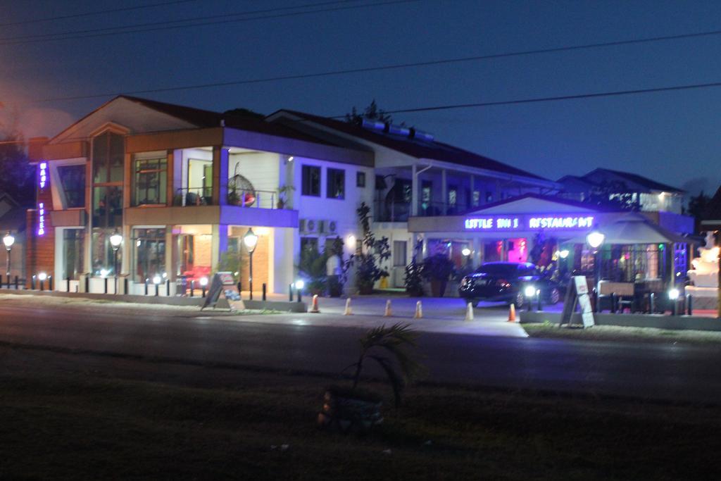 Mamta Villa Puke Bagian luar foto